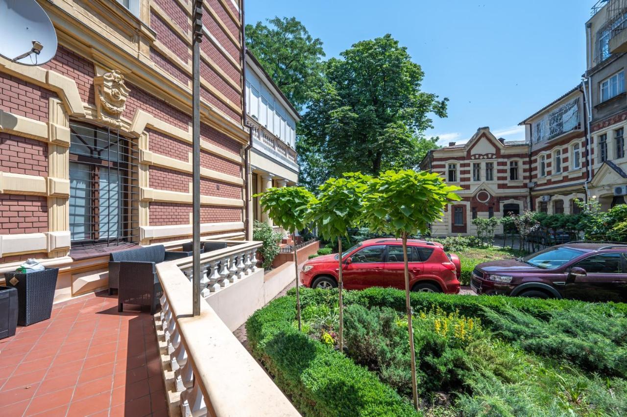 Апартаменты В Самом Центре Одессы Odessa Exterior foto